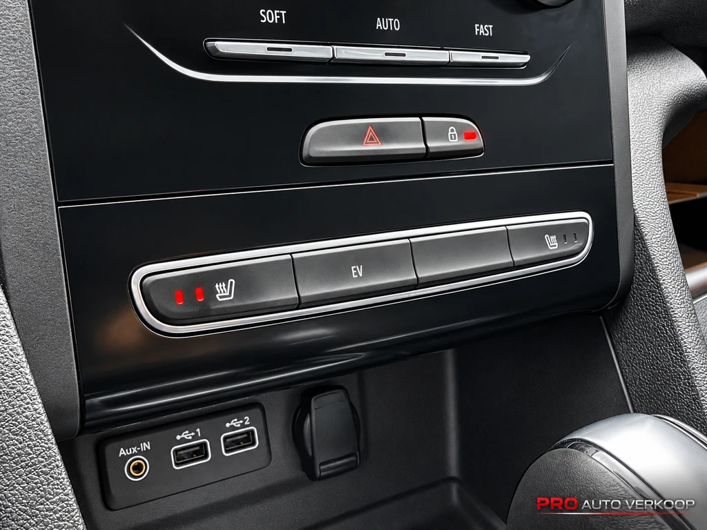 Renault Megane E-Tech – foto 16