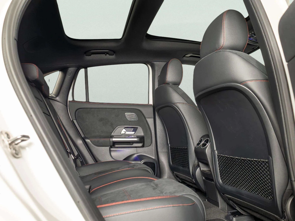 Mercedes-Benz EQA – foto 21