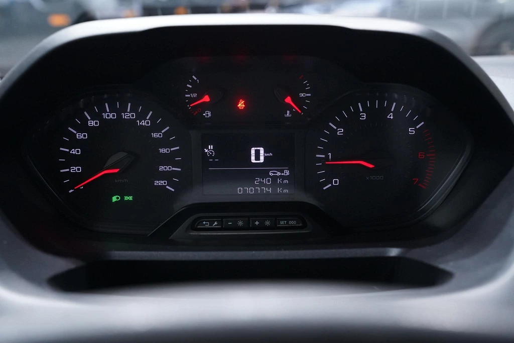 Peugeot Partner – foto 24