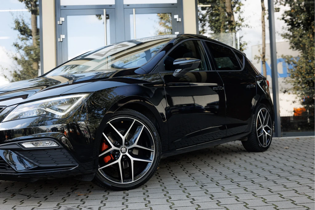 SEAT Leon – foto 2