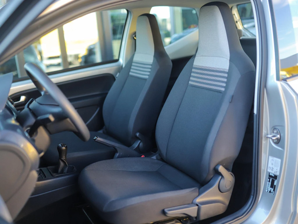 Volkswagen up! – foto 17