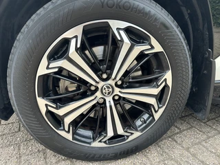 Toyota RAV4 – thumbnail 19
