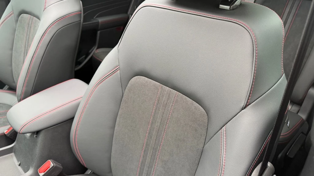Ford Kuga – foto 32