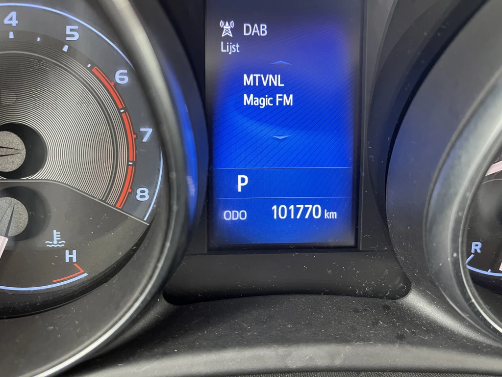 Toyota Auris – foto 12