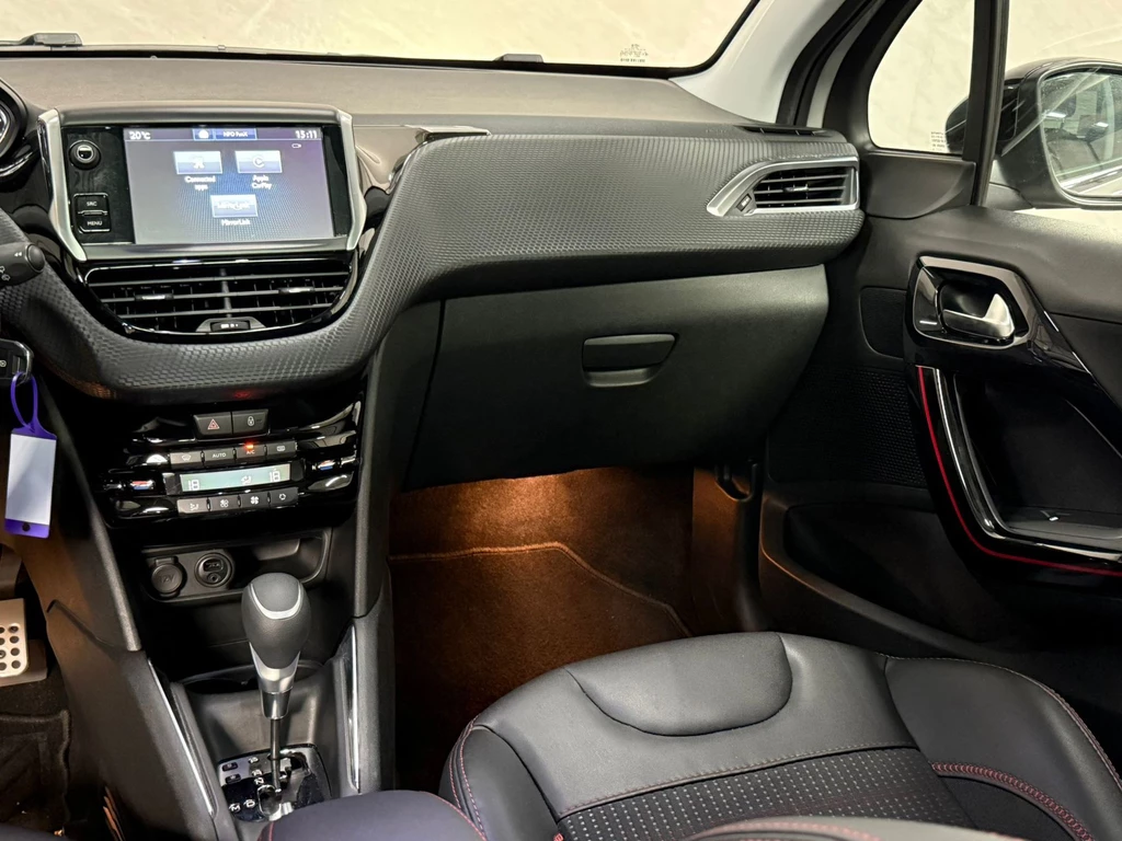 Peugeot 208 – foto 14