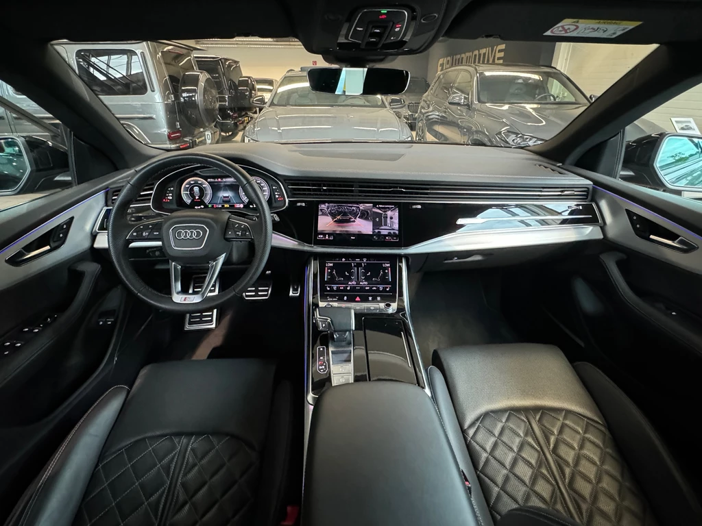 Audi Q8 – foto 11