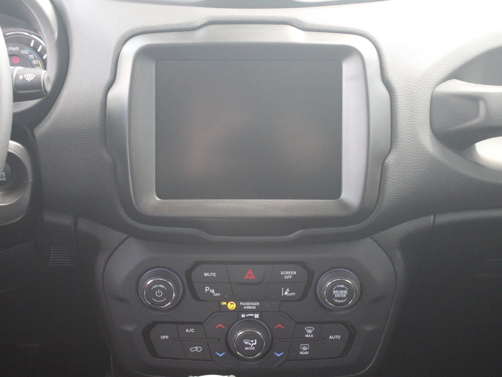 Jeep Renegade – foto 27