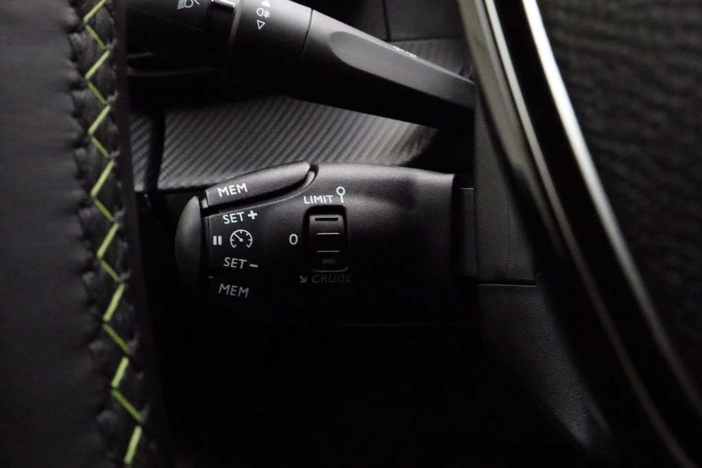 Peugeot 208 – foto 32