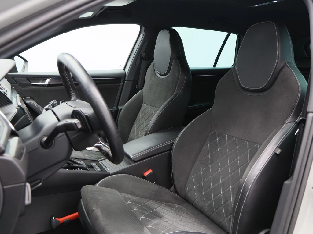 Škoda Superb – foto 12