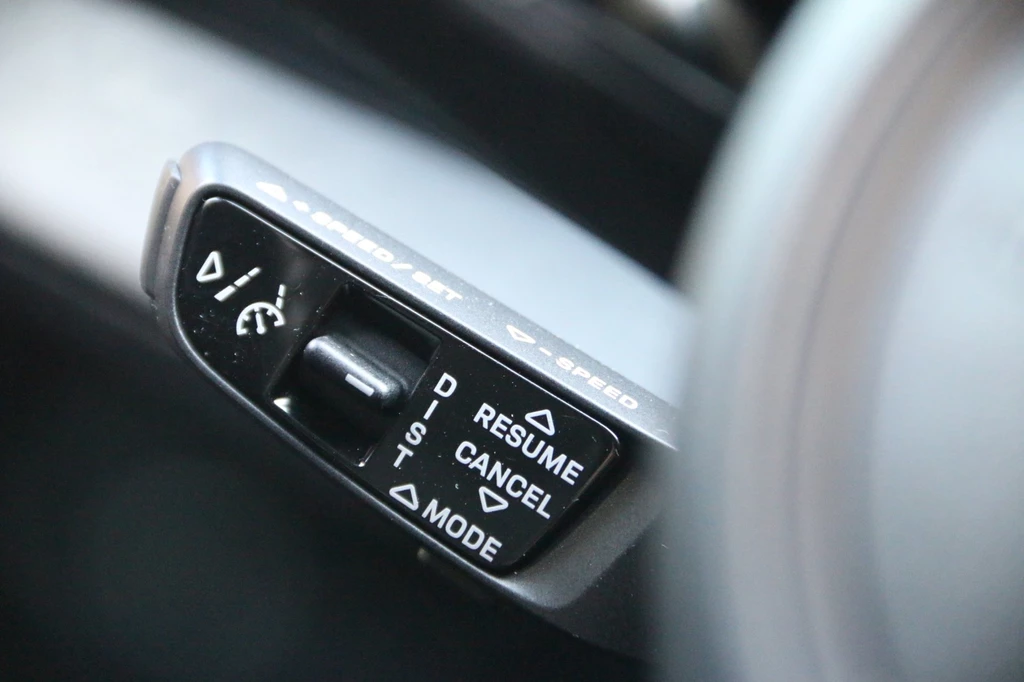 Porsche Taycan – foto 18
