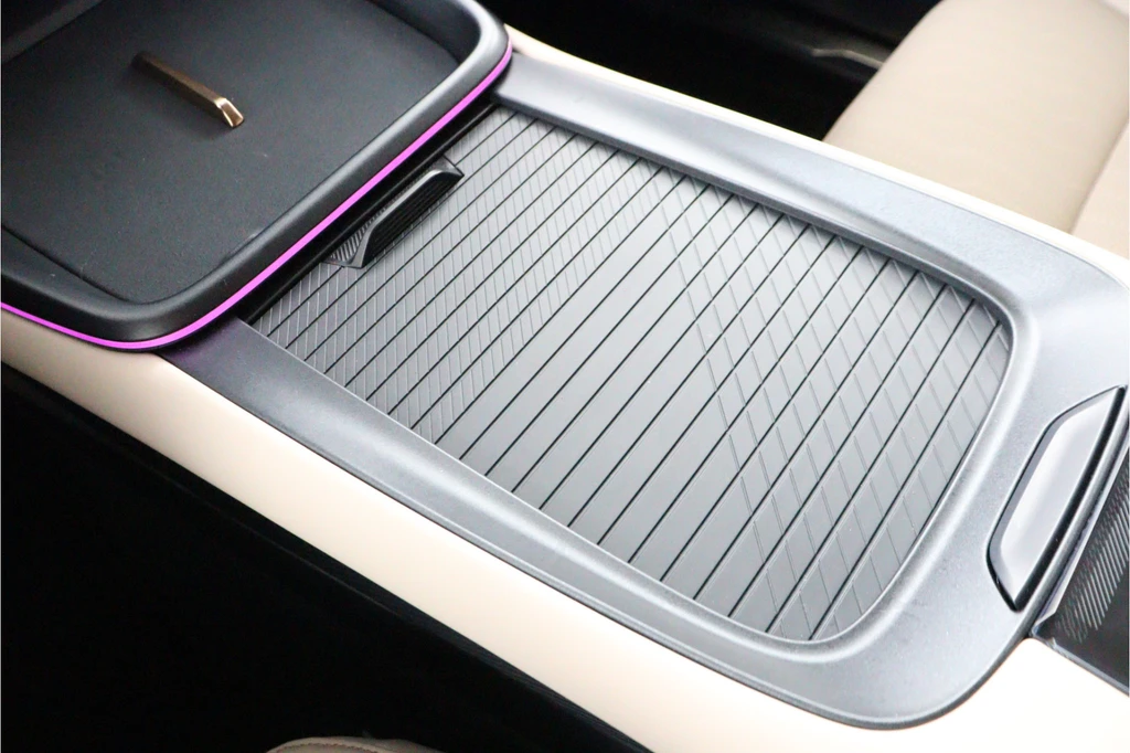 Lynk & Co 08 – foto 74