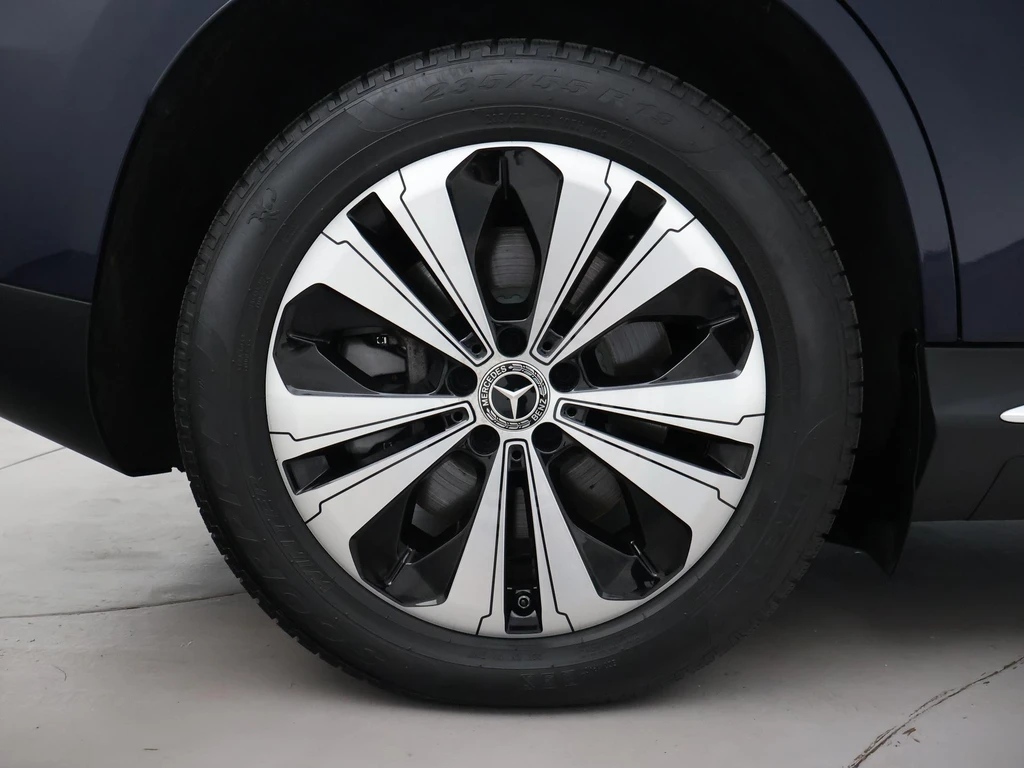 Mercedes-Benz EQC – foto 15