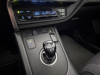Toyota Auris – thumbnail 17