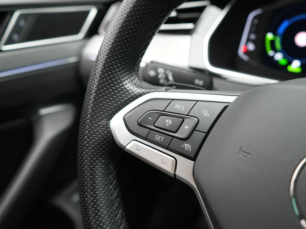 Volkswagen Passat – foto 28