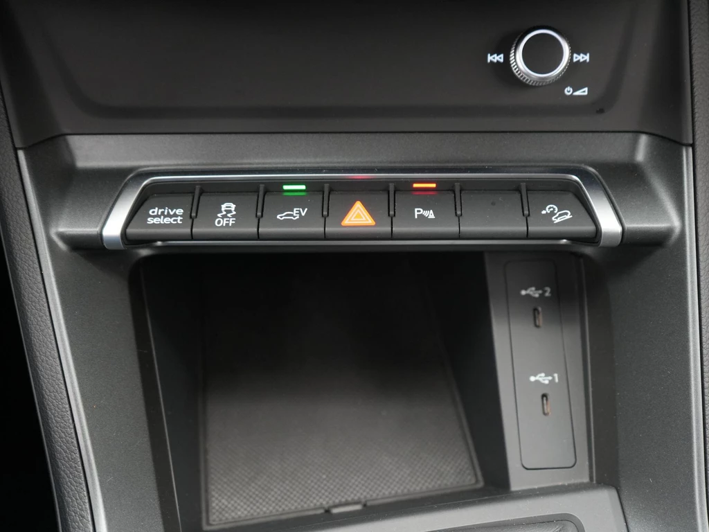 Audi Q3 – foto 30