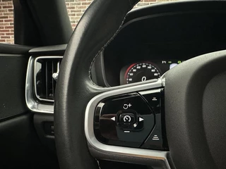 Volvo S60 – thumbnail 31