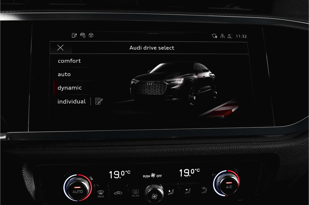 Audi Q3 – foto 33