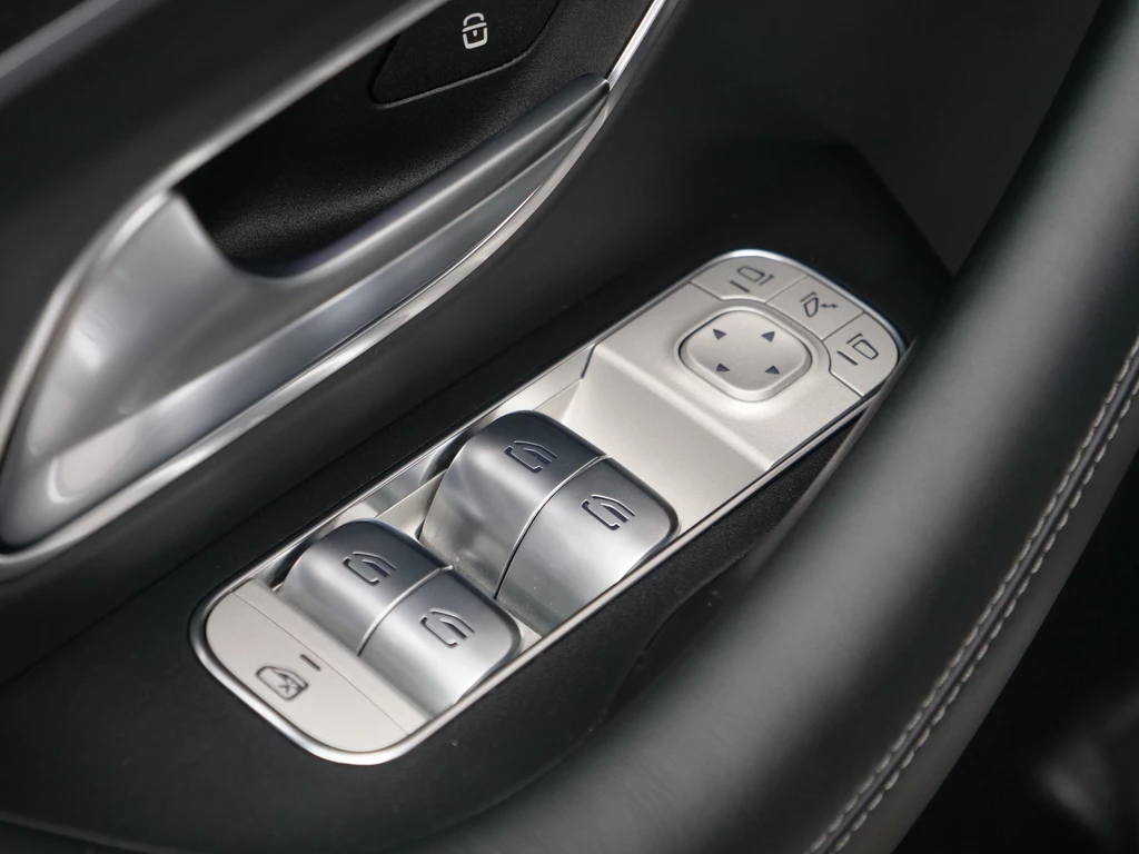 Mercedes-Benz GLE – foto 28