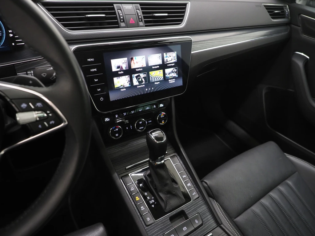 Škoda Superb – foto 38