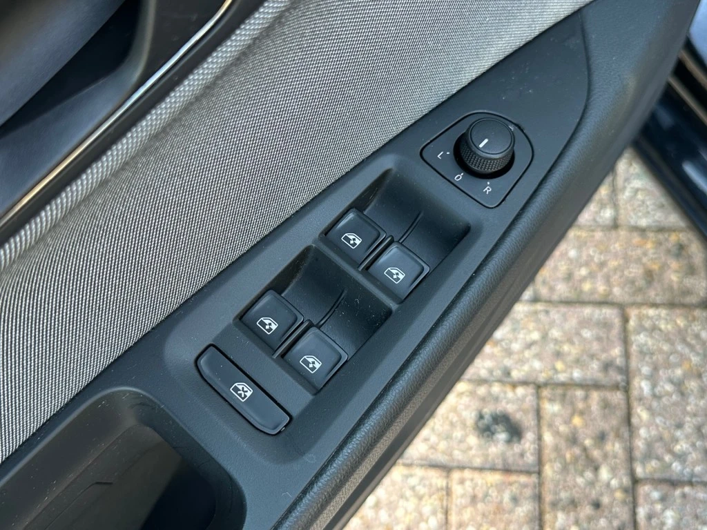 SEAT Leon – foto 25
