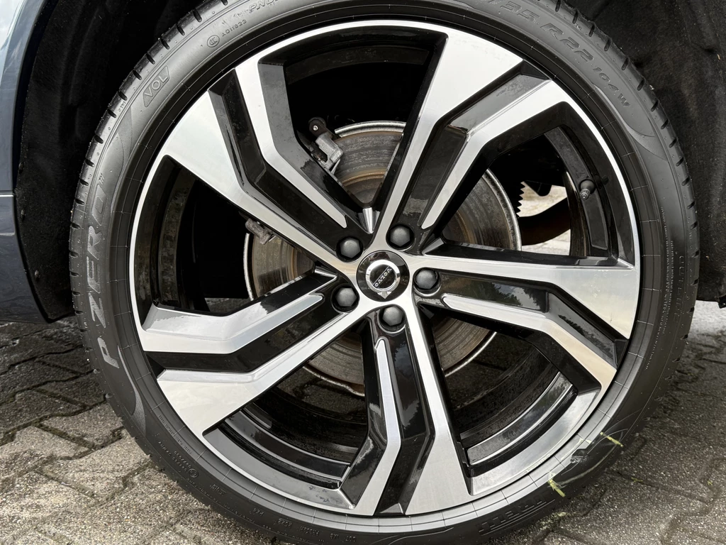 Volvo XC90 – foto 9