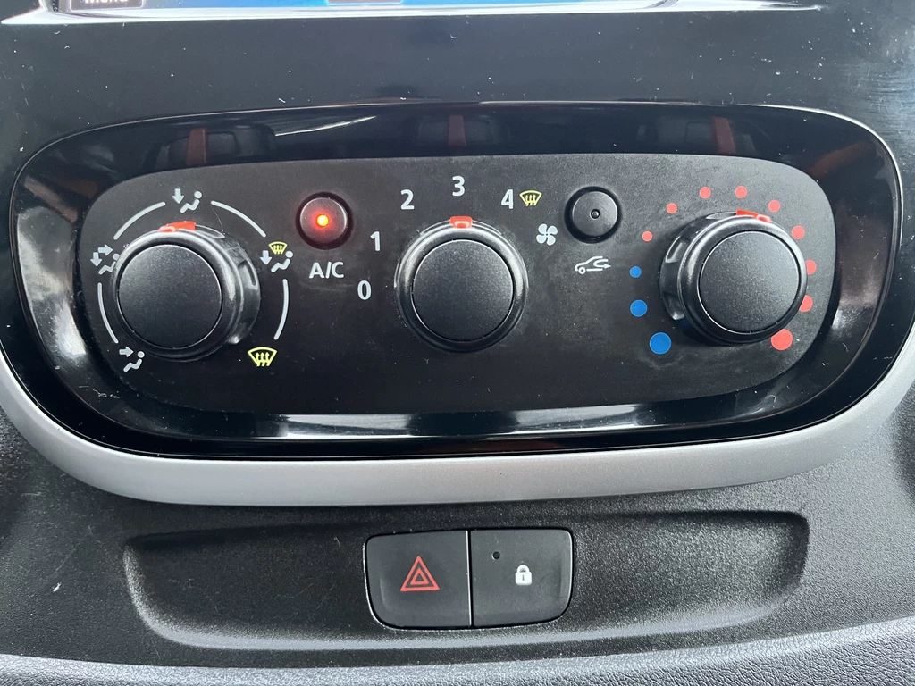Renault Trafic – foto 29