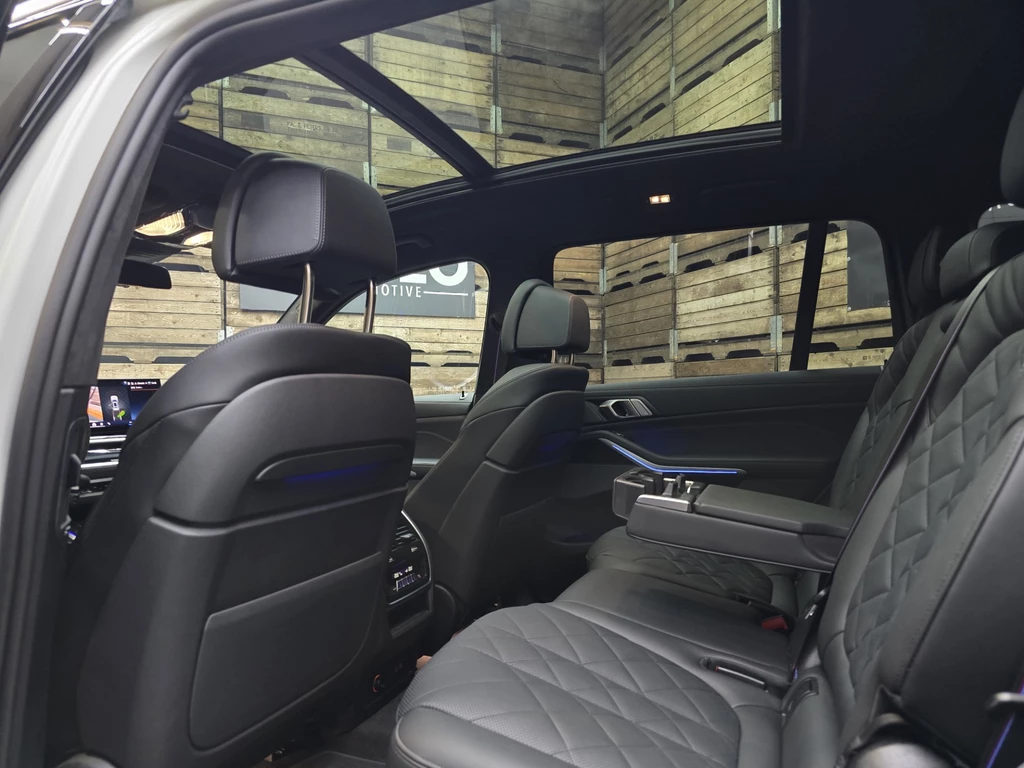 BMW X7 – foto 13