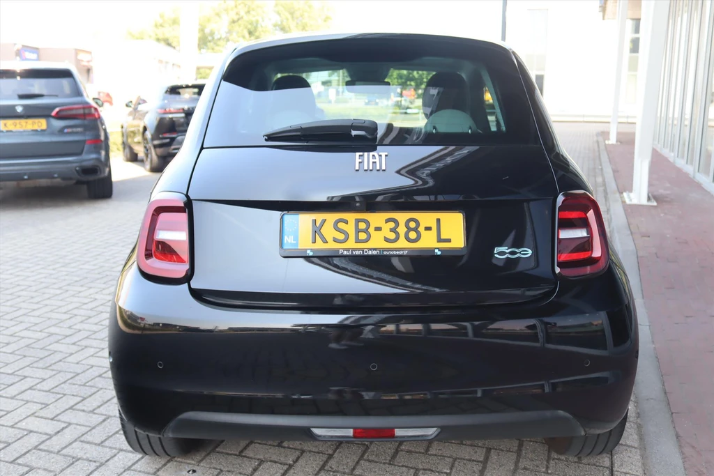 Fiat 500e – foto 5