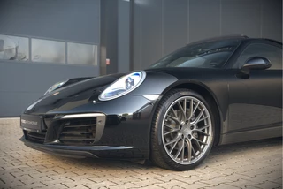 Porsche 911 – thumbnail 2