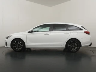 Hyundai i30 – thumbnail 3