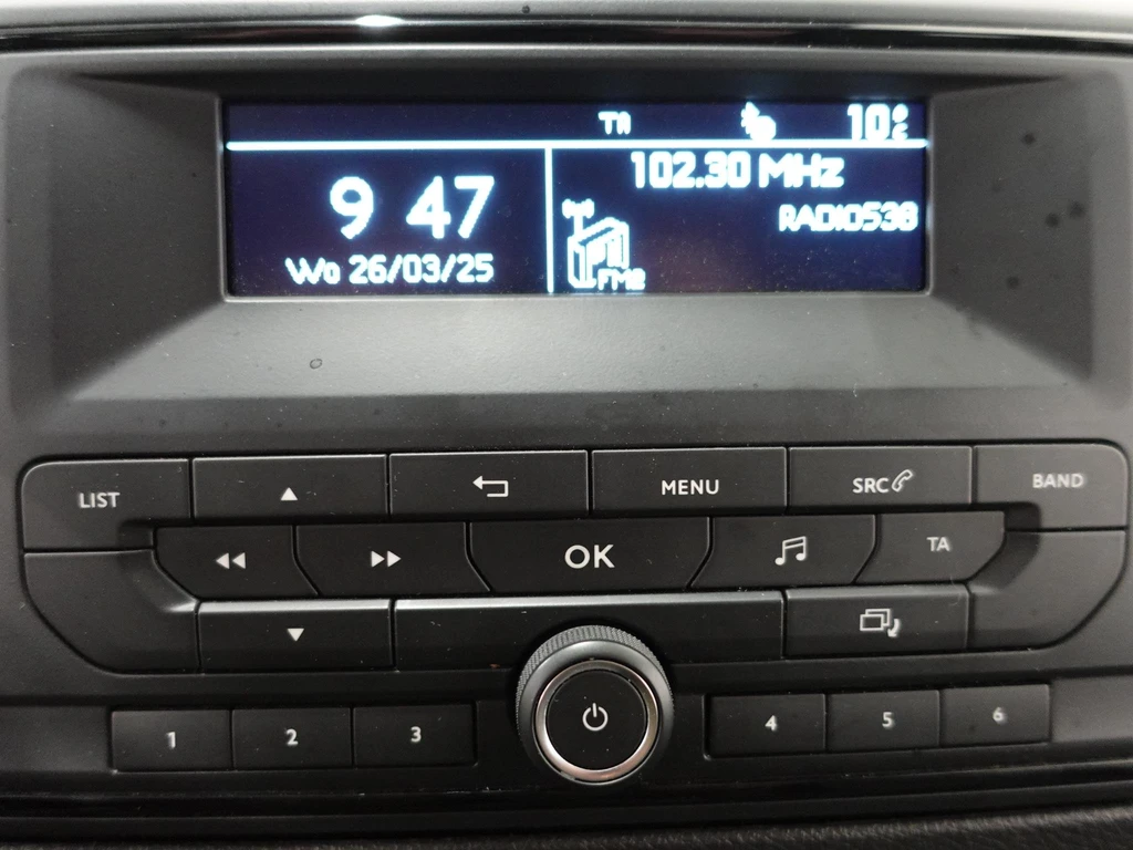Opel Vivaro – foto 32