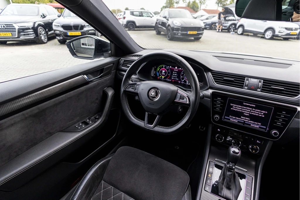 Škoda Superb – foto 22
