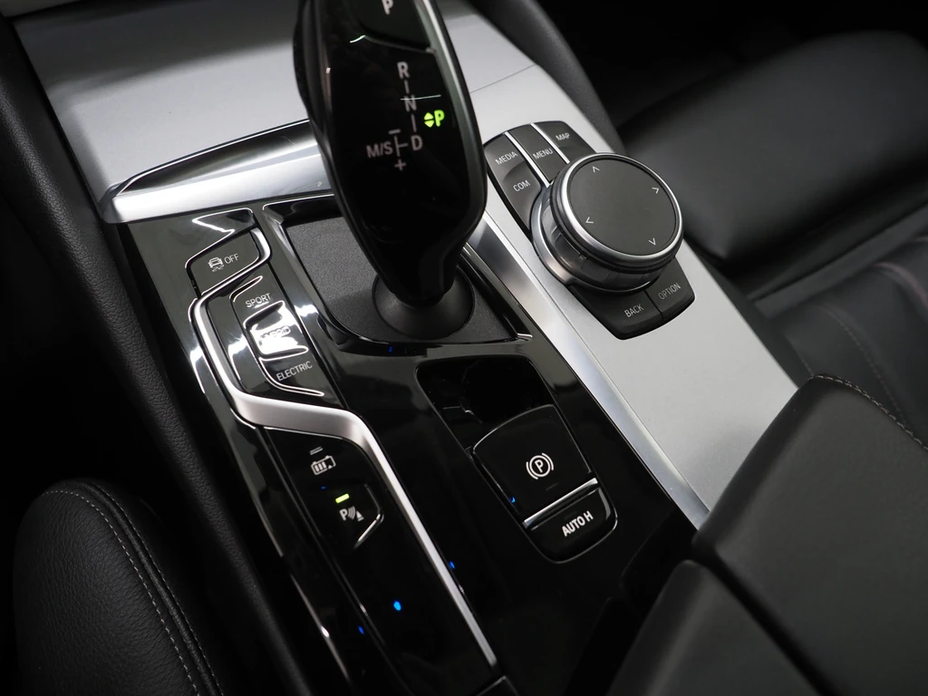 BMW 5 Serie – foto 32