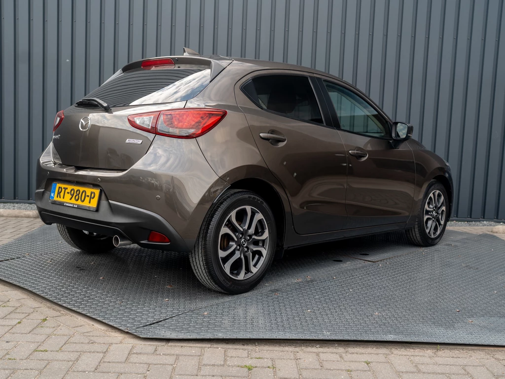 Mazda 2 – foto 11