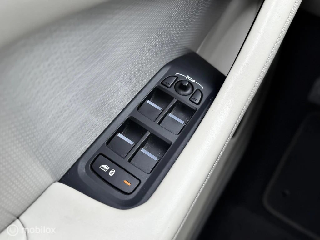 Jaguar I-PACE – foto 21