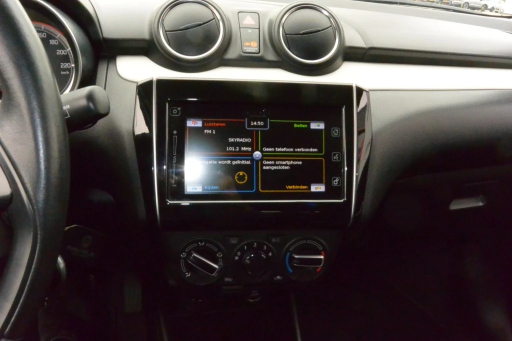 Suzuki Swift – foto 16