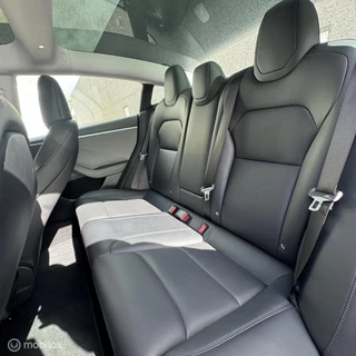 Tesla Model 3 – thumbnail 11
