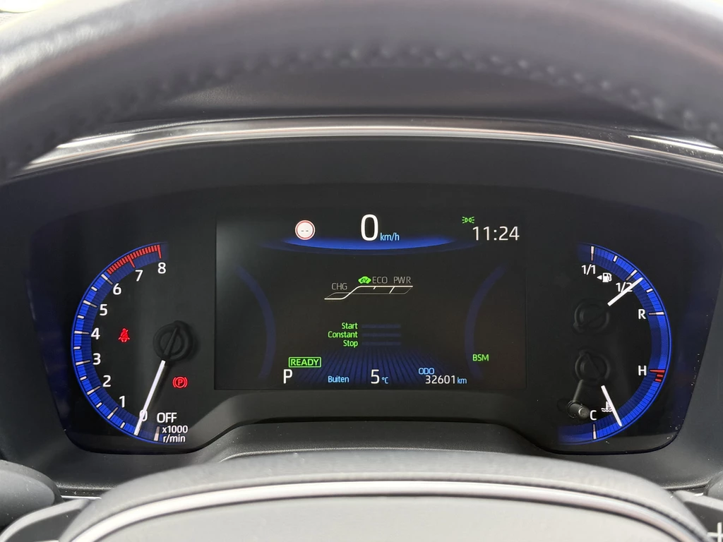 Toyota Corolla Touring Sports – foto 18