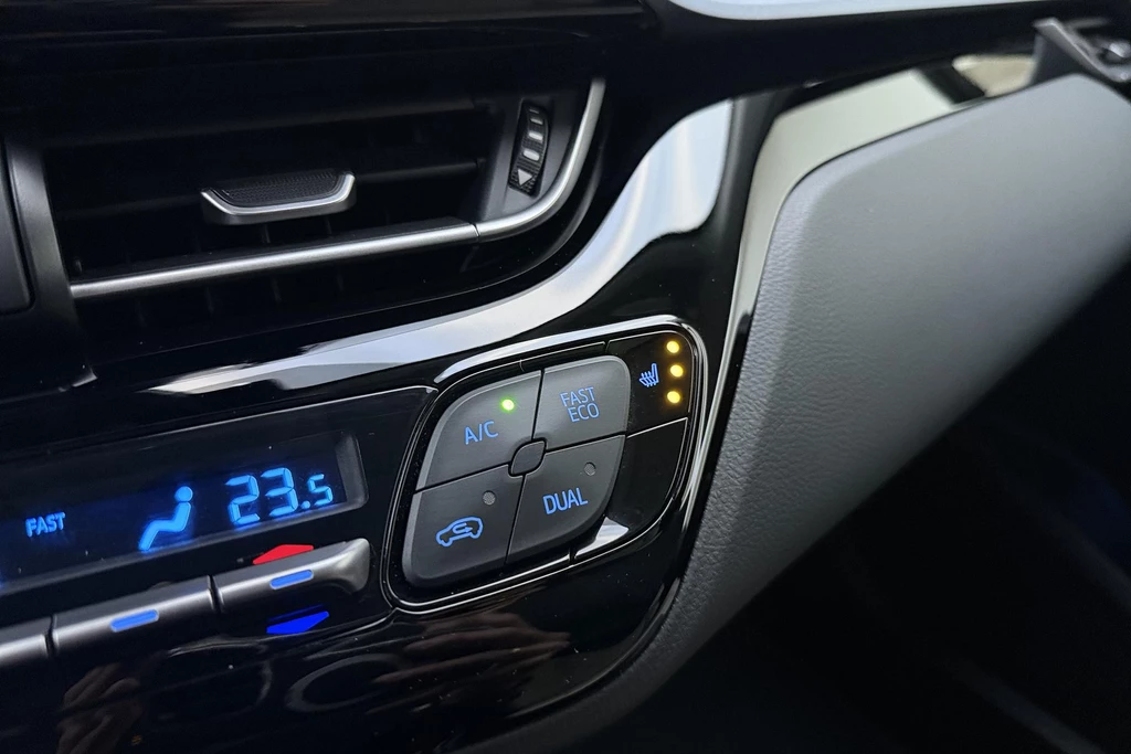 Toyota C-HR – foto 30