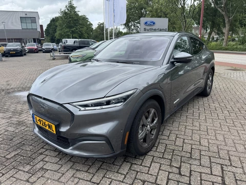Ford Mustang Mach-E RWD 75 kWh 258pk Trekhaak | Elektrische Achterklep | Panorama dak | Adaptieve Cruise | Dodehoeksensoren | B&O Audio | Memory Seats