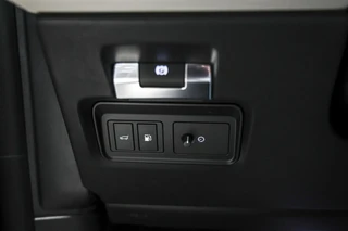 Land Rover Discovery Sport – thumbnail 39