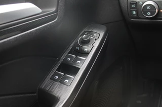Ford Kuga – thumbnail 20