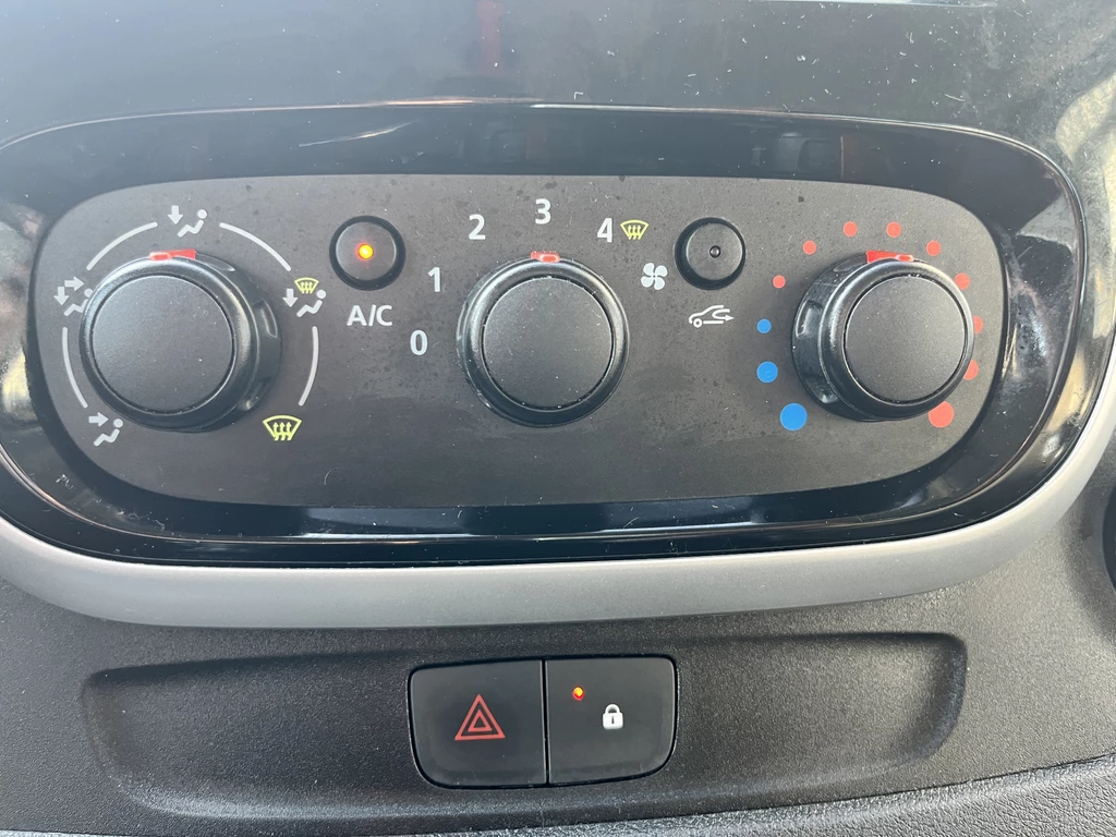 Renault Trafic – foto 35