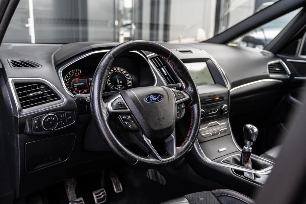 Ford S-Max – foto 10