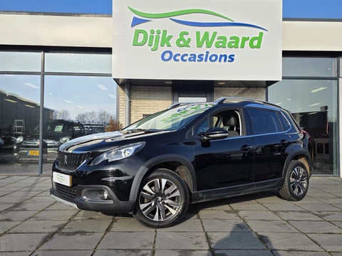 Peugeot 2008 1.2 PureTech Allure Automaat – Panoramadak – Camera – Half-leder