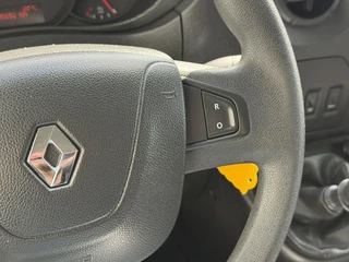 Renault Master – thumbnail 17