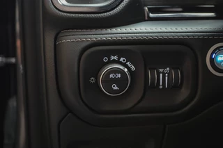 Dodge Ram 1500 – thumbnail 23