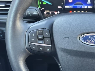 Ford Kuga – thumbnail 23