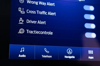 Ford Kuga – thumbnail 23