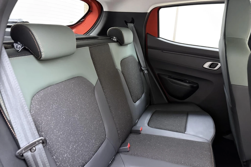 Dacia Spring – foto 15